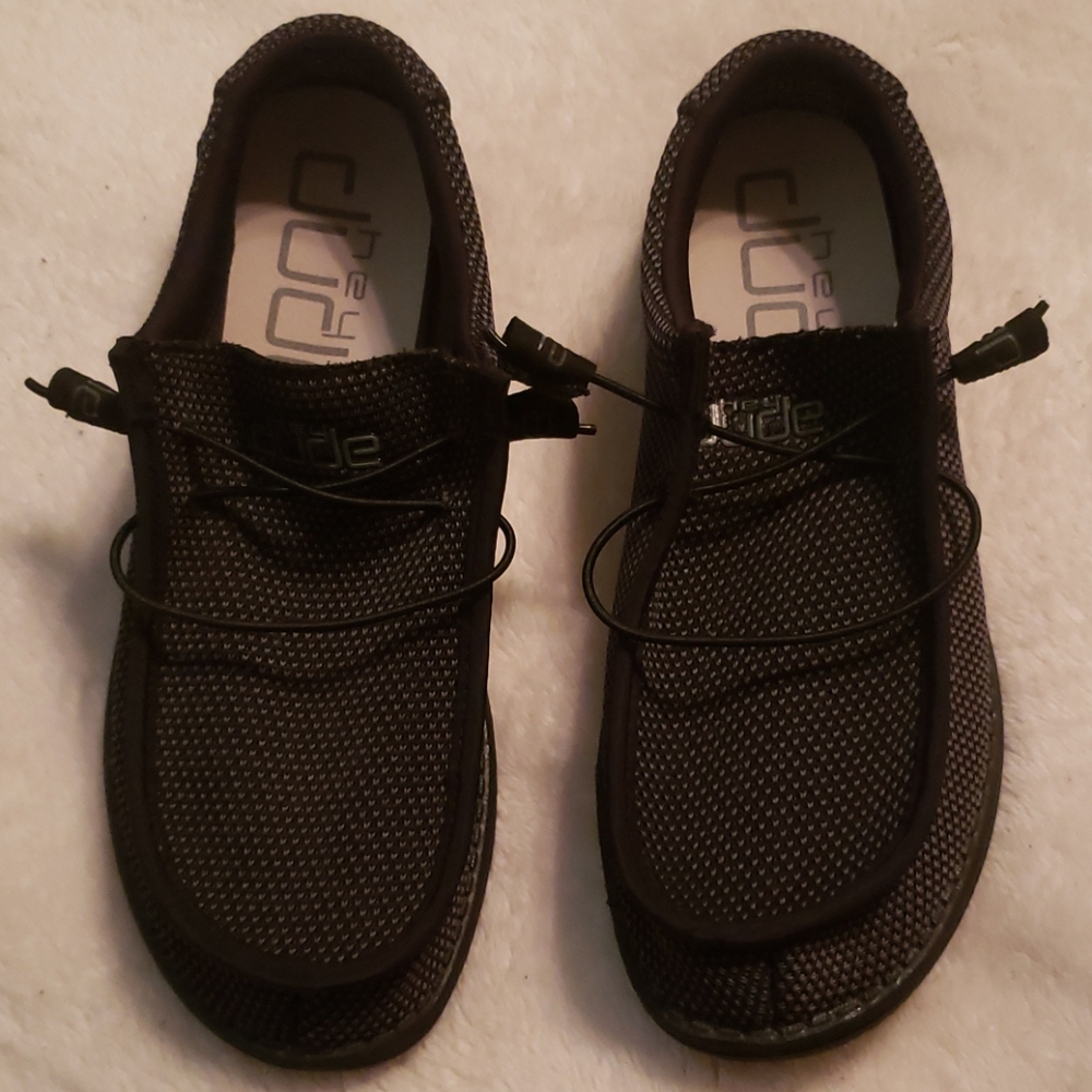 Hey Dude Mens shoes